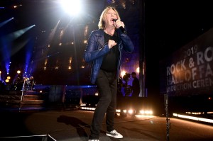 Def Leppard's Joe Elliott: "We're The Closest Thing To Brothers"