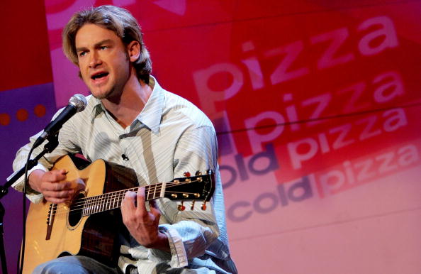 FORMER MLB PITCHER BRONSON ARROYO PLAYS THE BURREN IN SOMERVILLE, MA